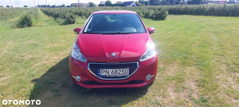 Peugeot 208 - 3
