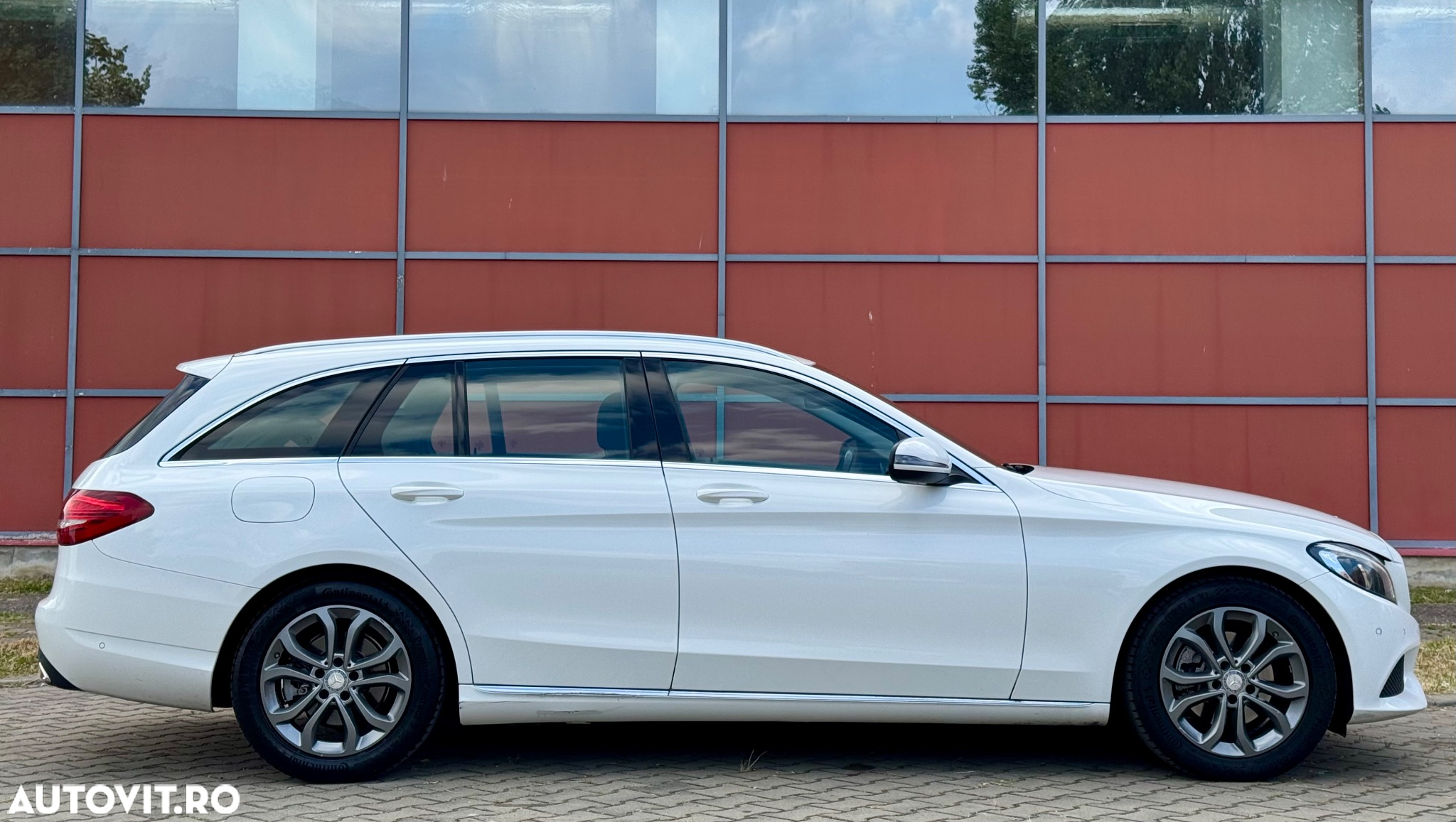 Mercedes-Benz C 220 (BlueTEC) d T 7G-TRONIC Avantgarde - 15