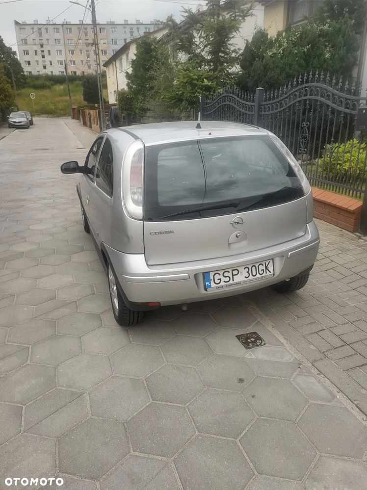 Opel Corsa 1.0 12V Enjoy - 4