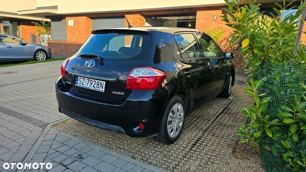 Toyota Auris 1.33 Dual-VVT-i Comfort - 3