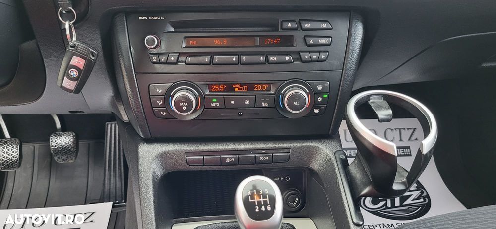 BMW X1 sDrive18d - 35