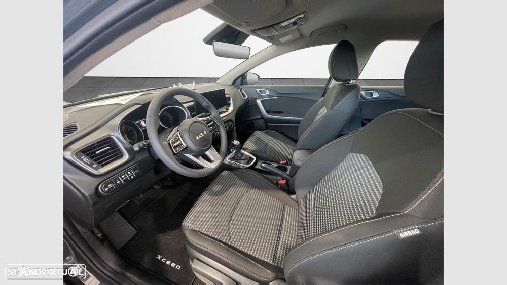 Kia XCeed 1.0 T-GDI Drive - 10