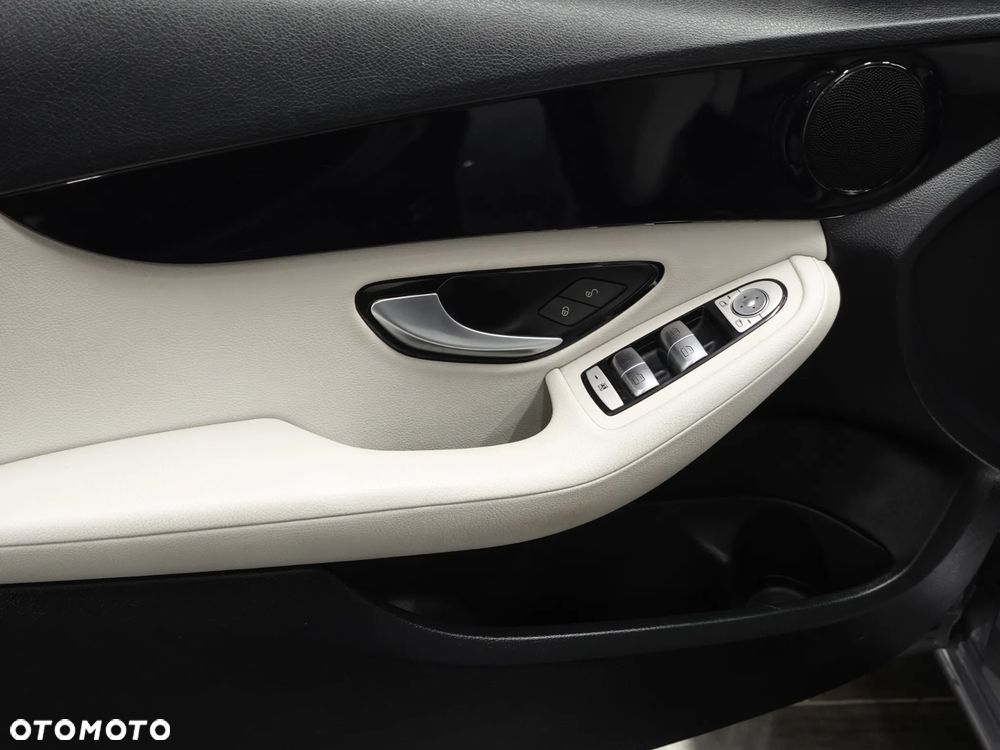 Mercedes-Benz Klasa C 180 (BlueTEC) d - 20