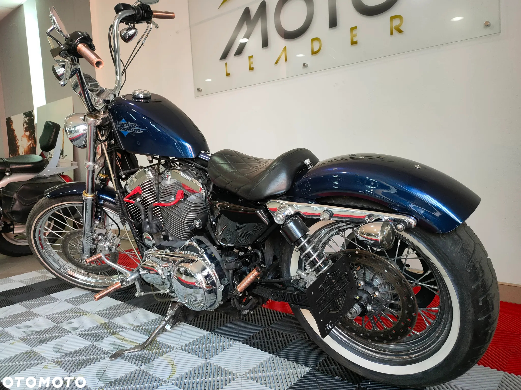 Harley-Davidson Sportster - 13