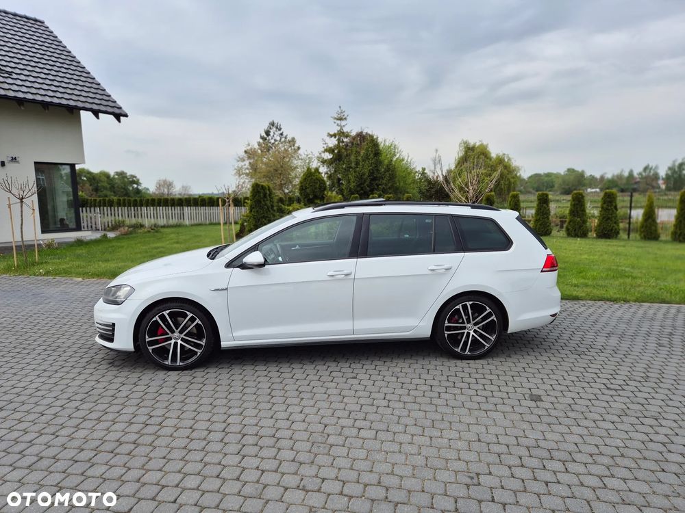 Volkswagen Golf GTD (BlueMotion Technology) - 14