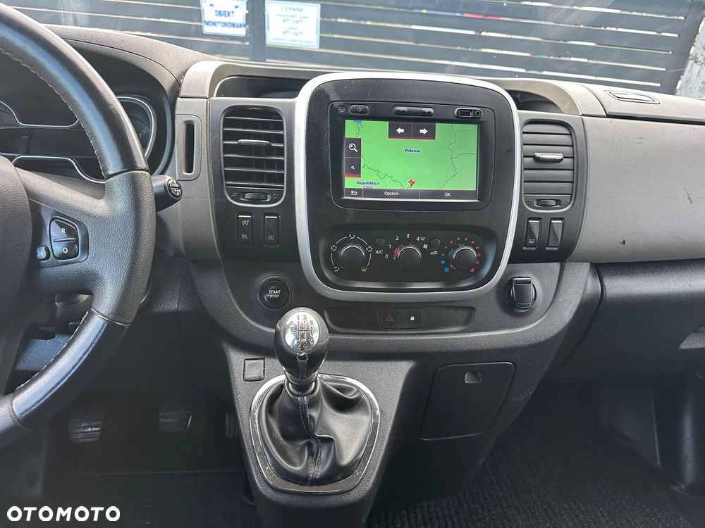 Renault Trafic - 12