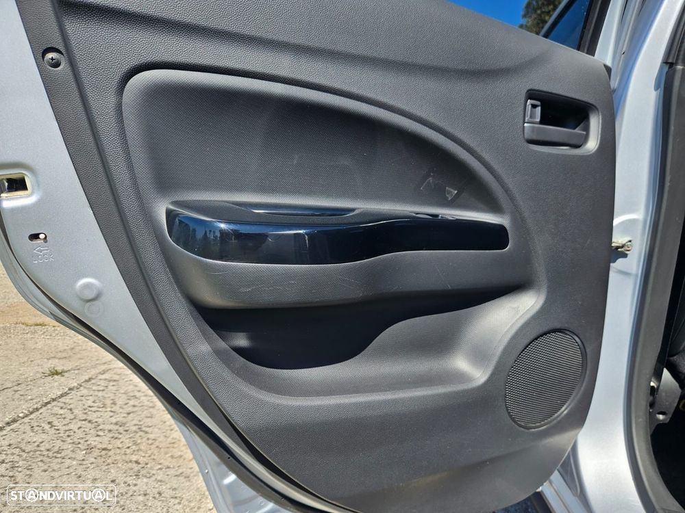 Mitsubishi Space Star 1.2 Intense - 43