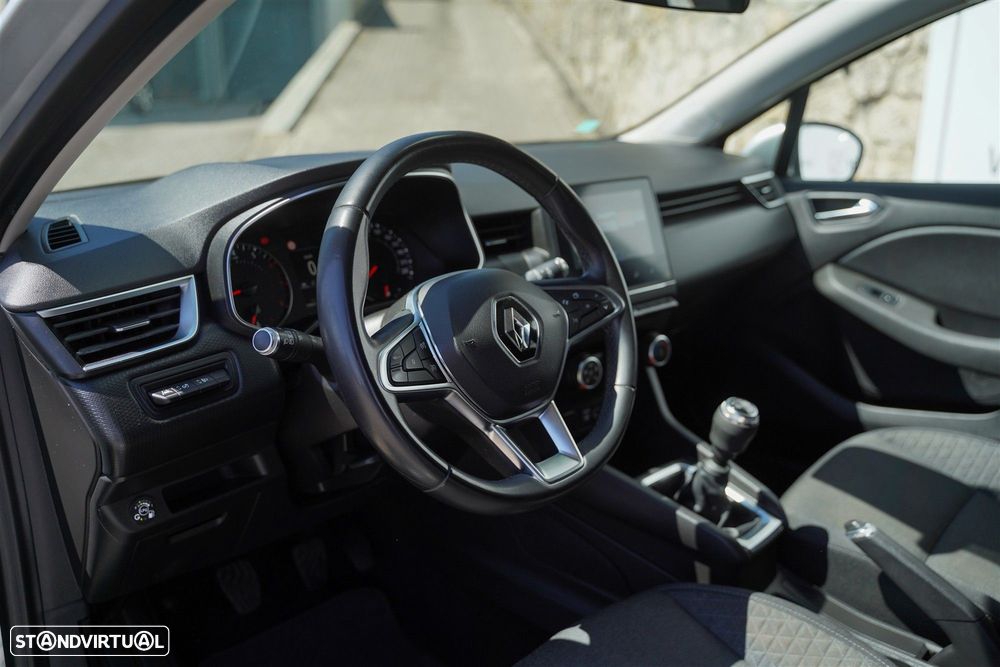 Renault Clio 1.0 TCe Limited Bi-Fuel - 25