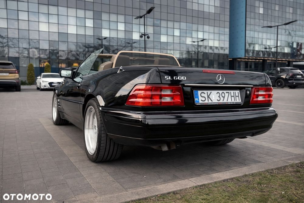 Mercedes-Benz SL 600 - 11