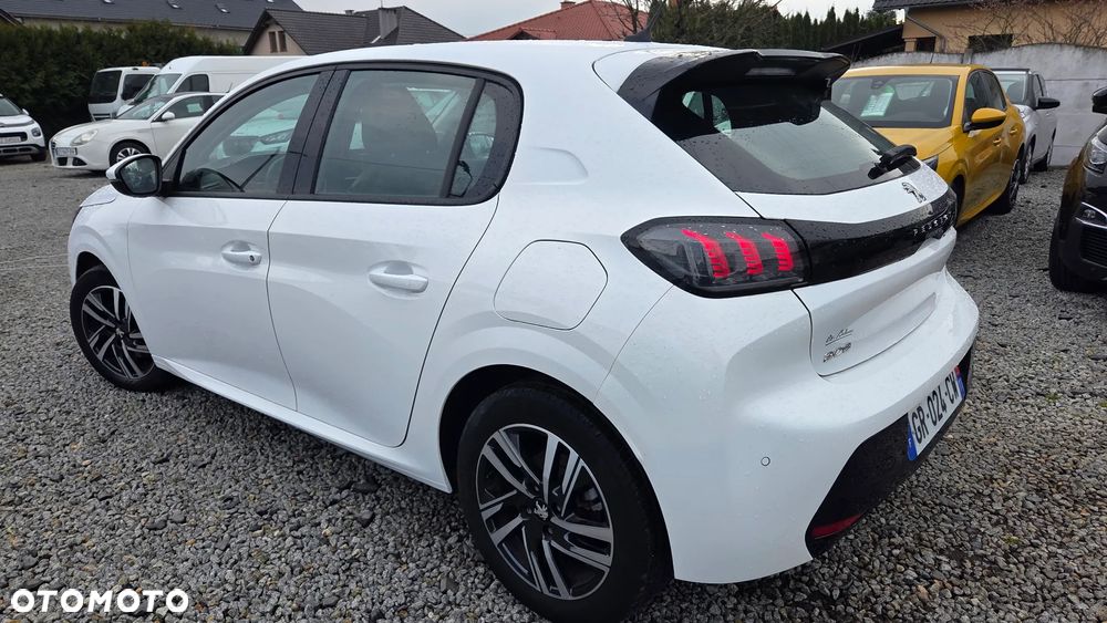 Peugeot 208 Hybrid 110 e-DSC6 Allure - 4