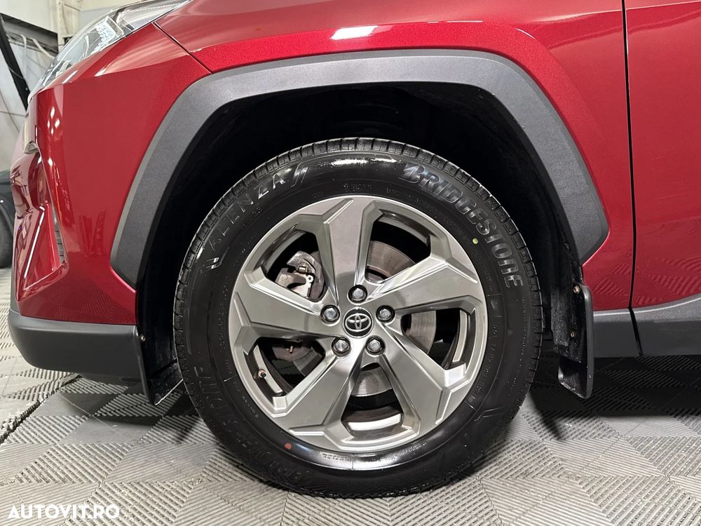 Toyota RAV4 - 14
