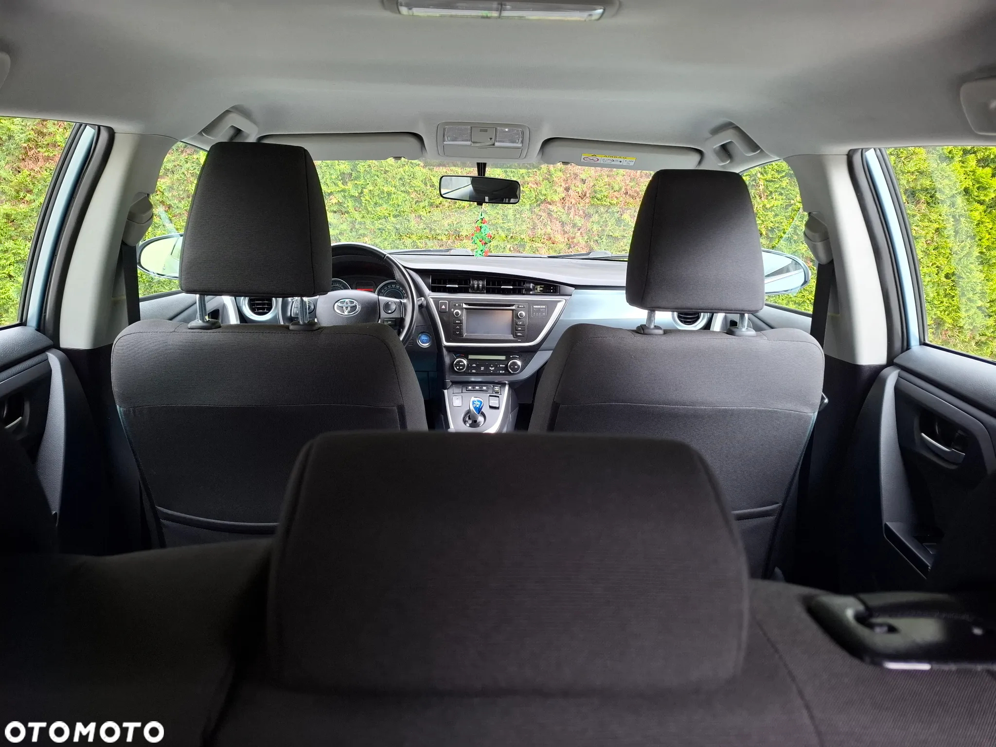 Toyota Auris - 16