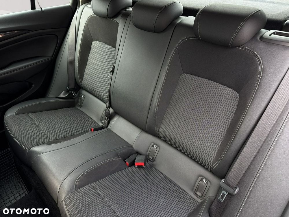 Opel Insignia 2.0 CDTI Elegance S&S - 25