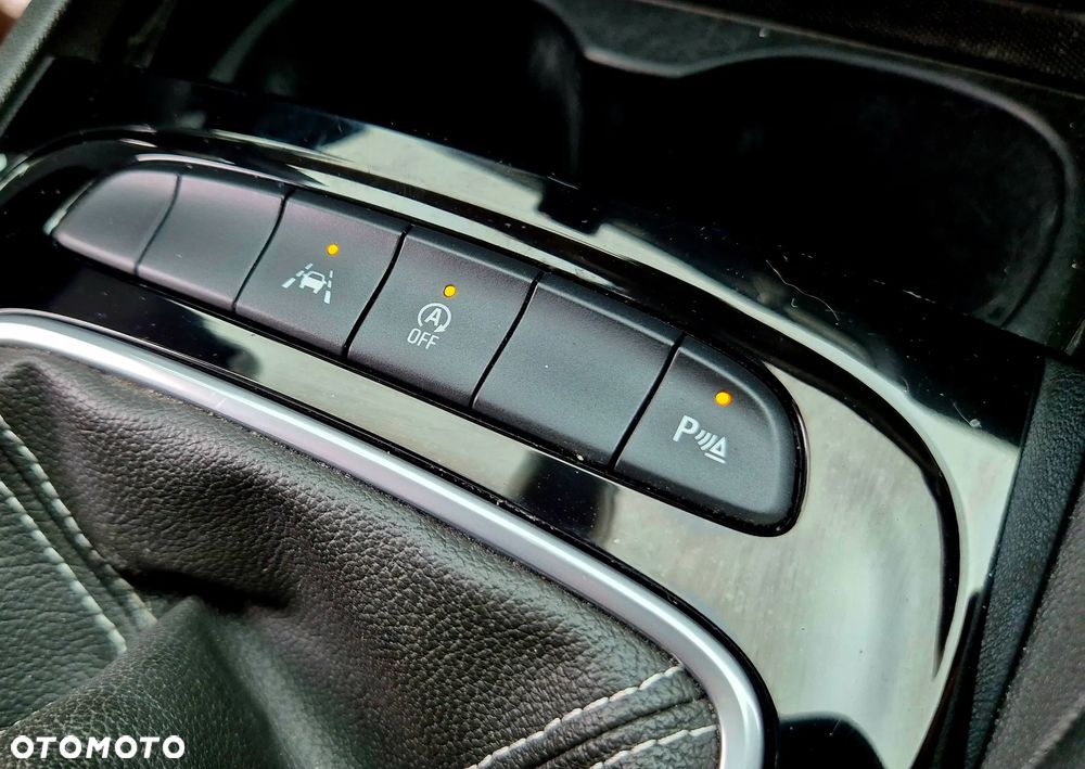 Opel Insignia 2.0 CDTI Business Elegance S&S - 23