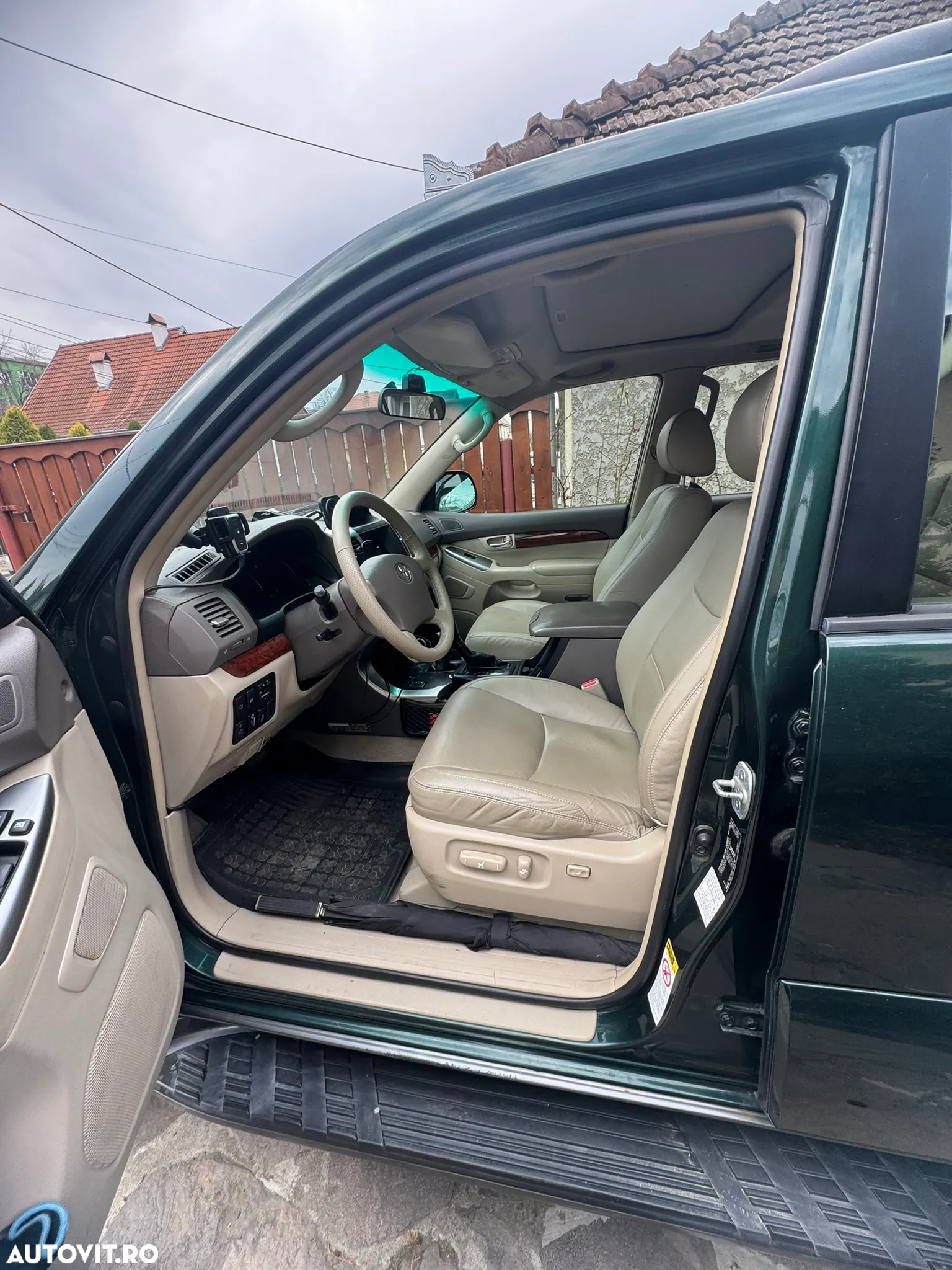 Toyota Land Cruiser 3.0 TD-4D Aut cu TEMS VIP - 5