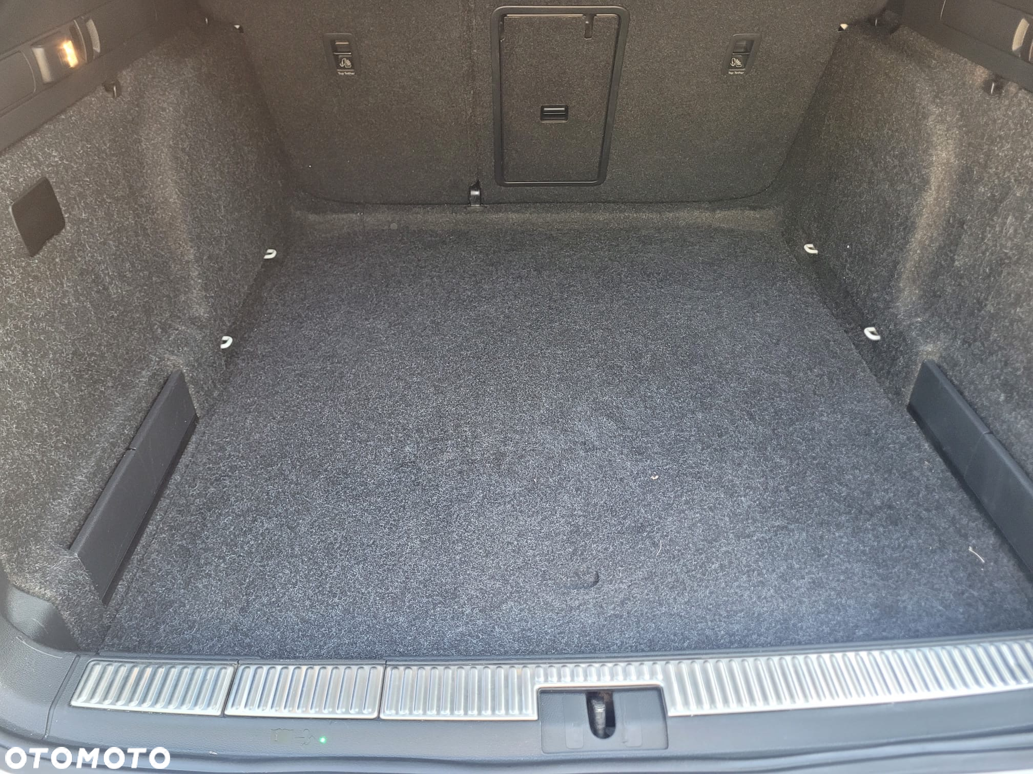 Skoda Superb 2.0 TDI DSG Premium Edition - 18