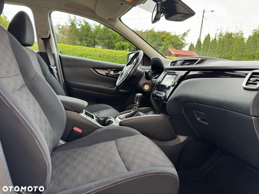 Nissan Qashqai 1.2 DIG-T Visia - 12