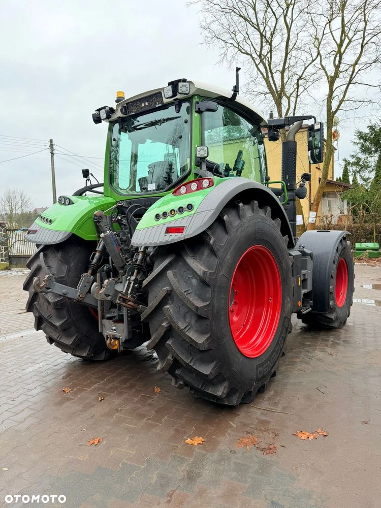 Fendt 724 Vario Profi Plus - 10