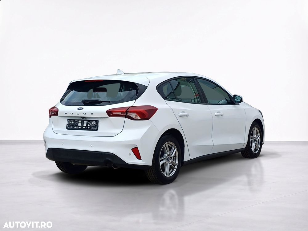 Ford Focus 1.0 EcoBoost Trend Edition - 6
