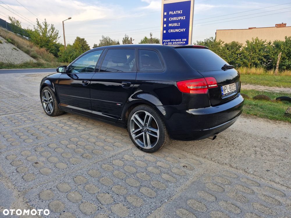 Audi A3 Sportback 2.0 TDI DPF Ambiente - 5