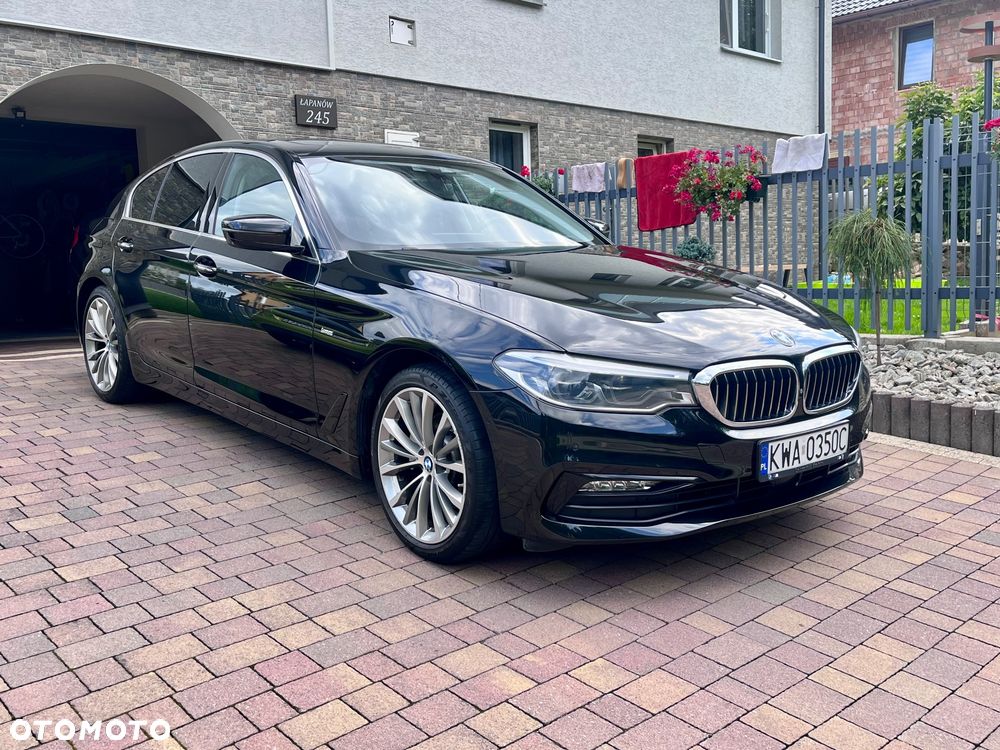 BMW Seria 5 520d xDrive Luxury Line - 4