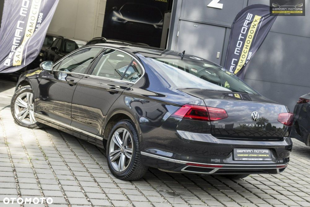 Volkswagen Passat - 6