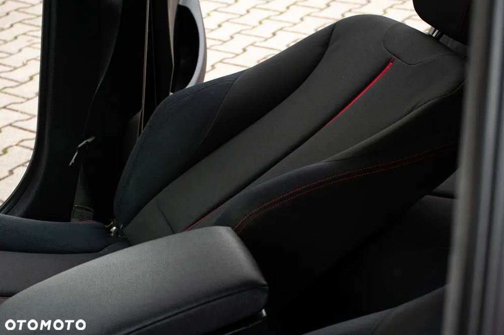 BMW Seria 3 316d Sport Line - 39