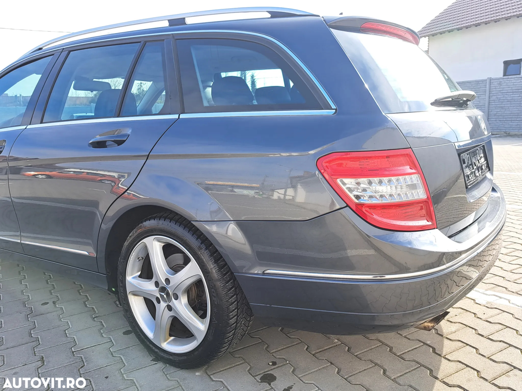 Mercedes-Benz C 200 T CDI Avantgarde Edition - 8