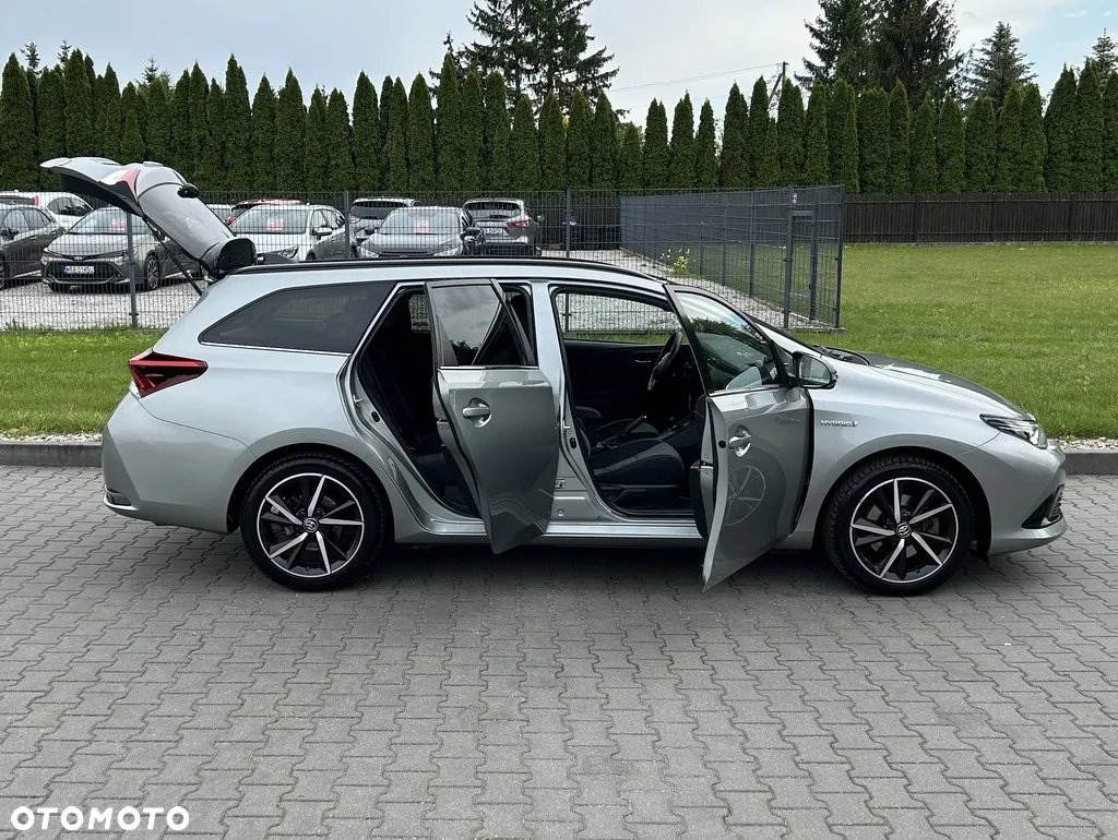 Toyota Auris - 17