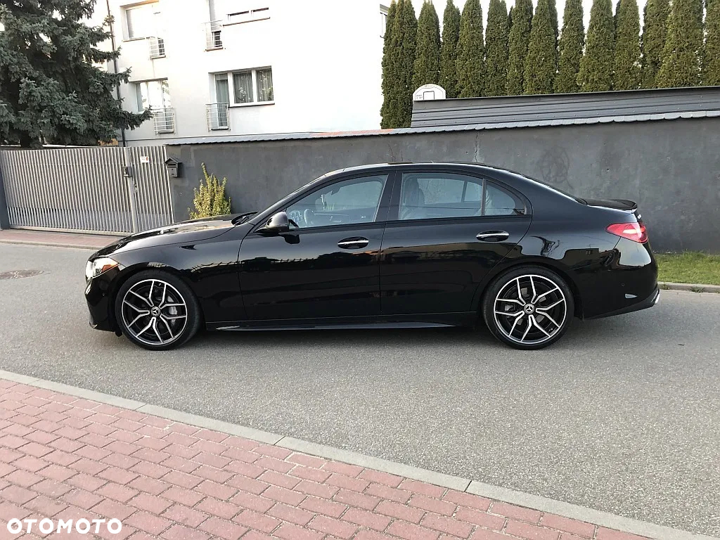 Mercedes-Benz Klasa C 300 9G-TRONIC - 8