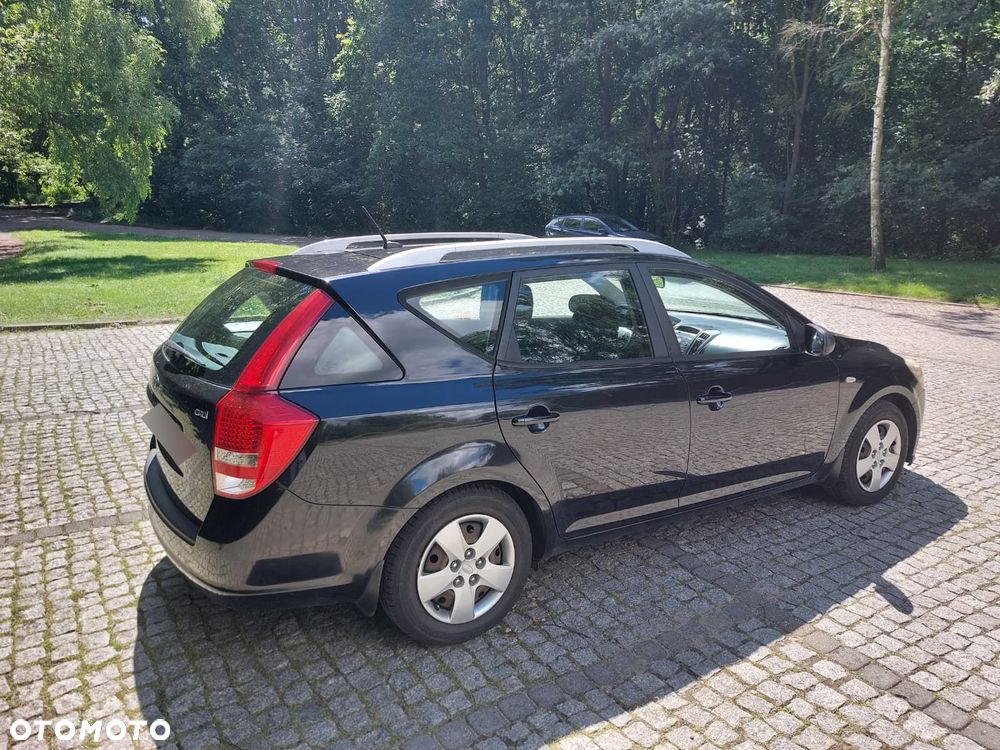 Kia Ceed 1.6 Crdi Comfort - 3