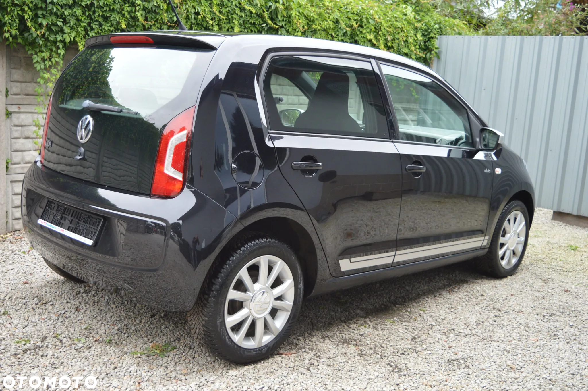 Volkswagen up! club - 8