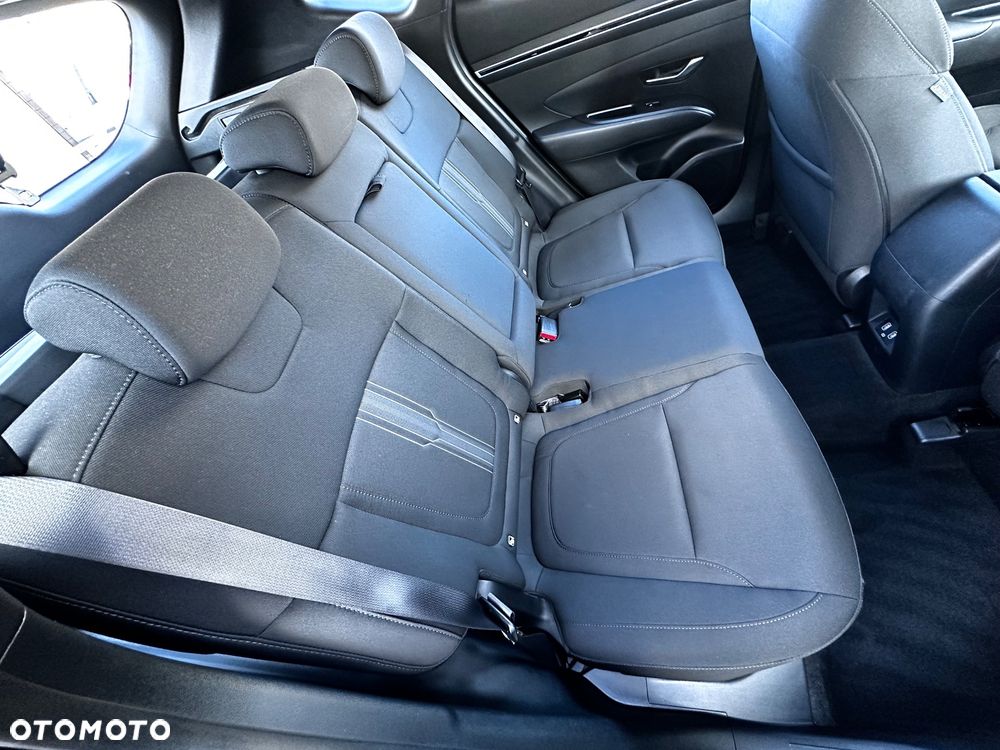 Hyundai Tucson 1.6 CRDi 48V-Hybrid 2WD DCT Trend - 8