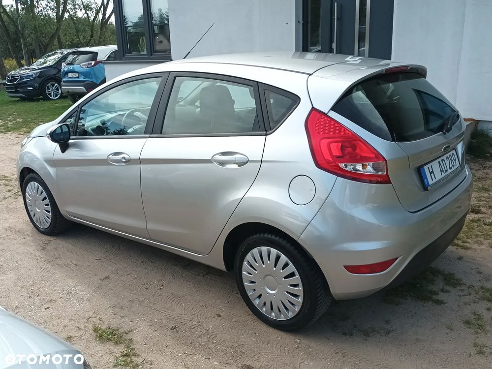 Ford Fiesta 1.25 Titanium X - 20