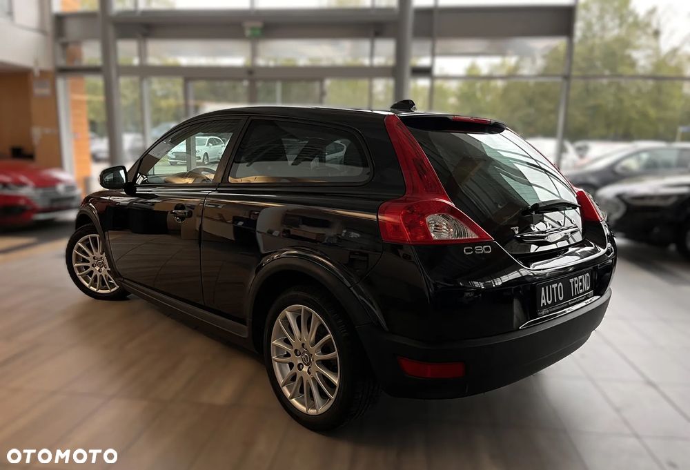 Volvo C30 1.8 Momentum - 6