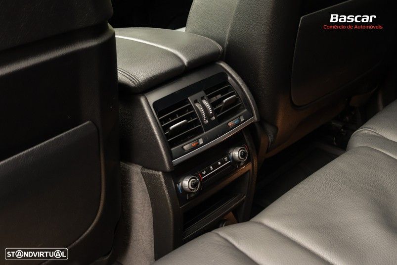 BMW X5 25 d sDrive Comfort 7L - 26