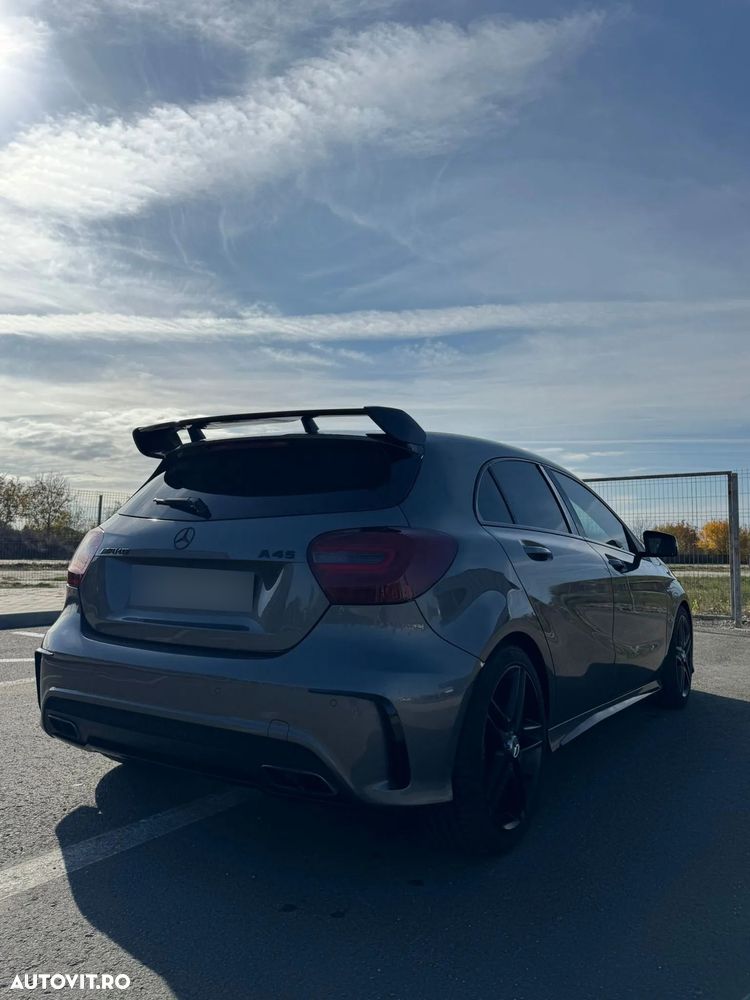 Mercedes-Benz A 45 AMG 4MATIC Aut. - 3