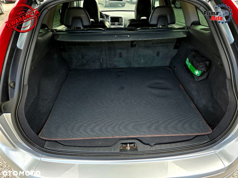 Volvo XC 60 D3 SCR Inscription - 14