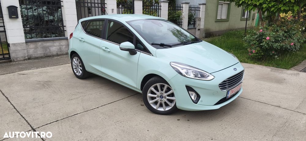 Ford Fiesta - 2