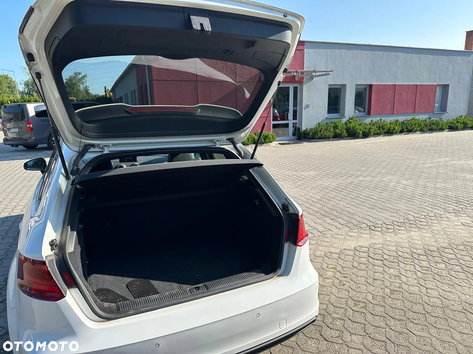 Audi A3 2.0 TDI Edycja Specjalna S tronic - 9