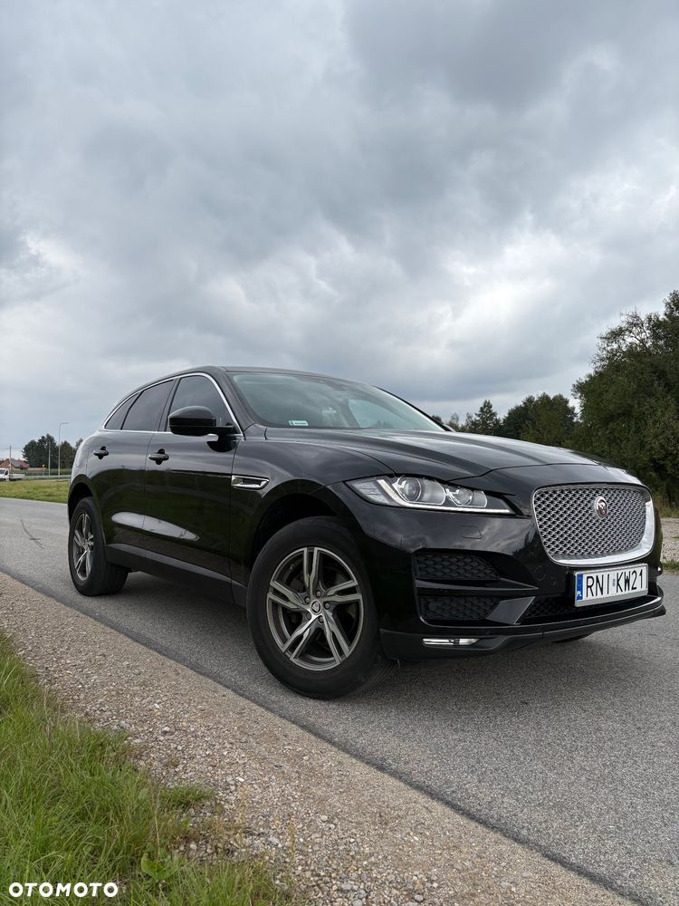 Jaguar F-Pace - 3