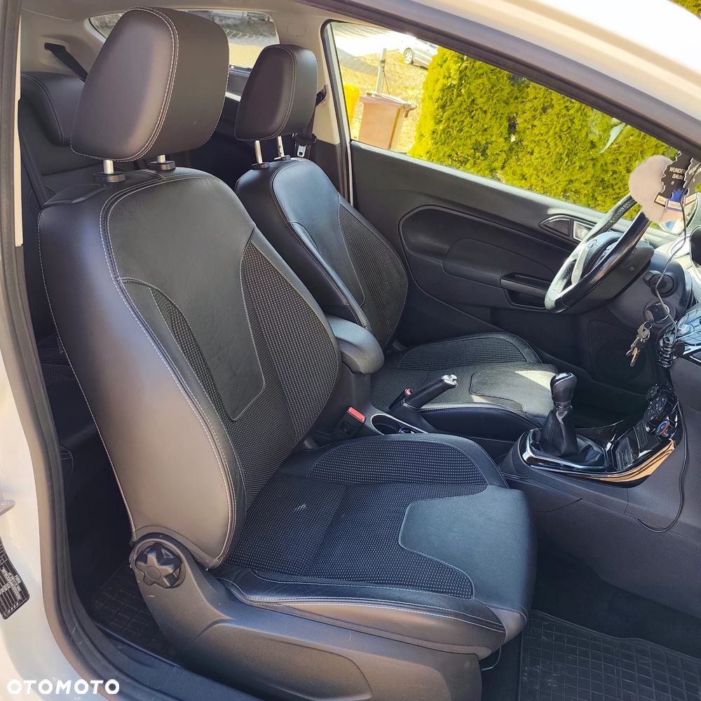 Ford Fiesta 1.6 TDCi SYNC Edition - 8