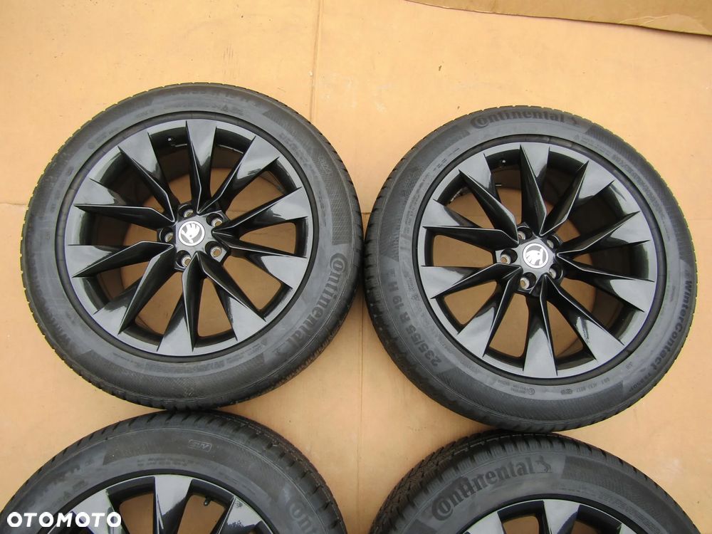4 x Felgi Aluminiowe Koła 19 Skoda Enyaq Kodiaq VW Tiguan 8 j 5x112 ET 45 piasta 57,1 mm 5LA601025AP + Opony 235/55 19 Zimowe Continental - 4