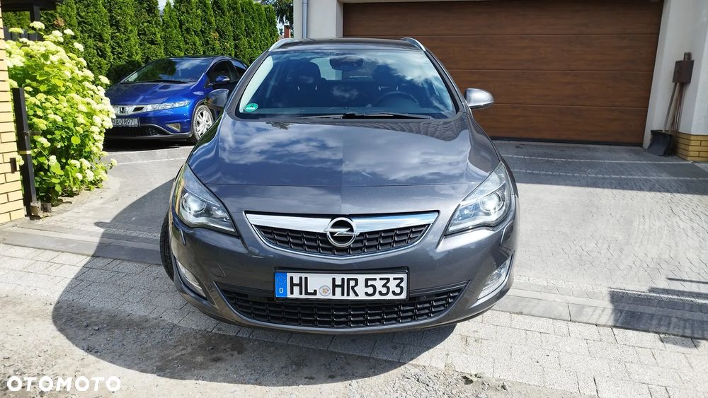 Opel Astra 1.4 T Cosmo - 2