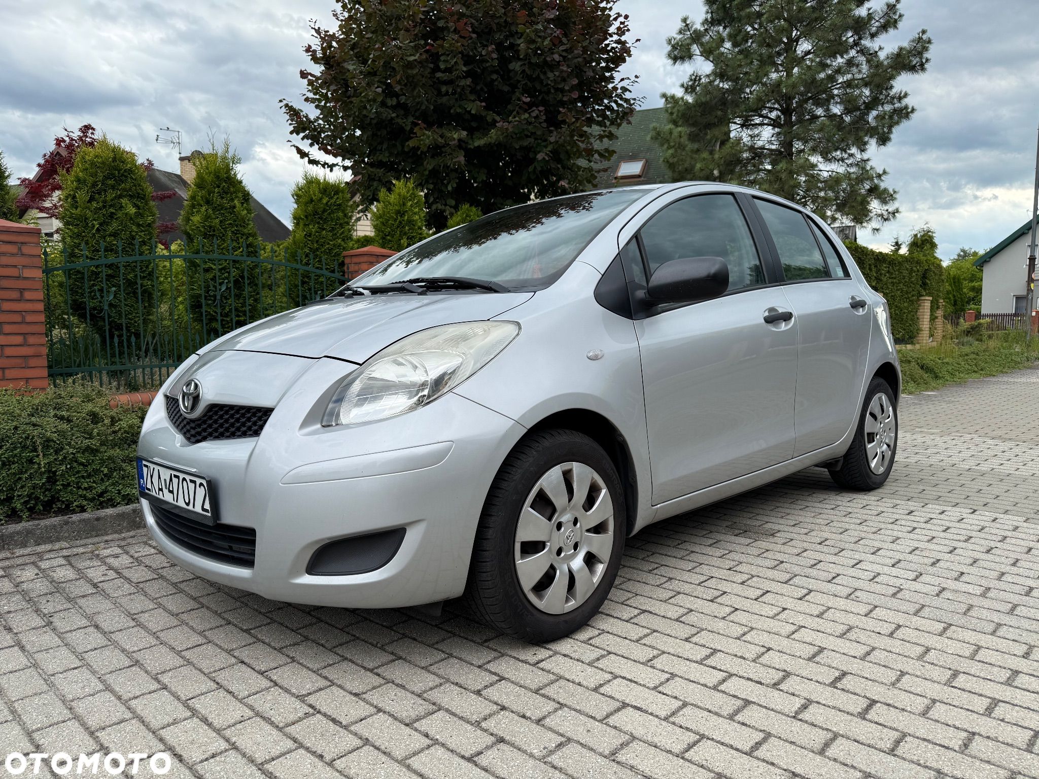 Toyota Yaris 1.33 Luna - 1