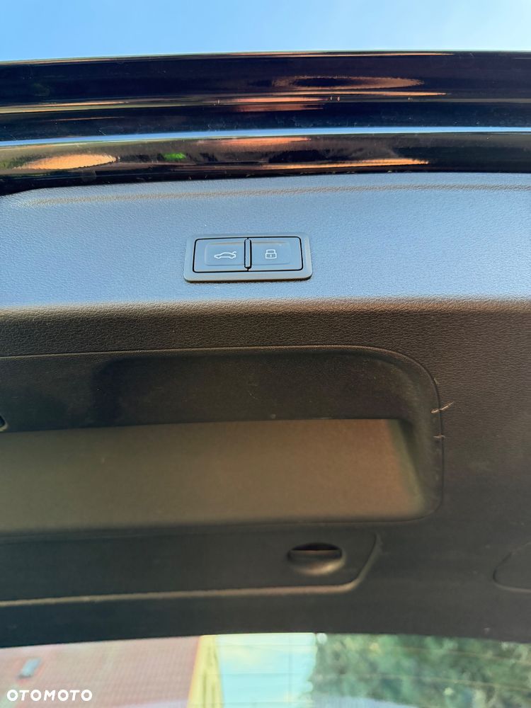 Audi A4 Avant - 32