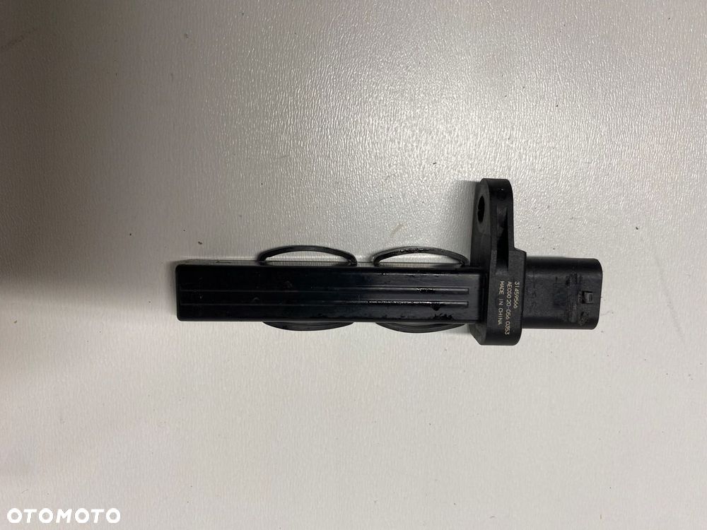 VOLVO XC40 T3 1.5 HYBRYDA CZUJNIK POŁOŻENIA WAŁU - 2