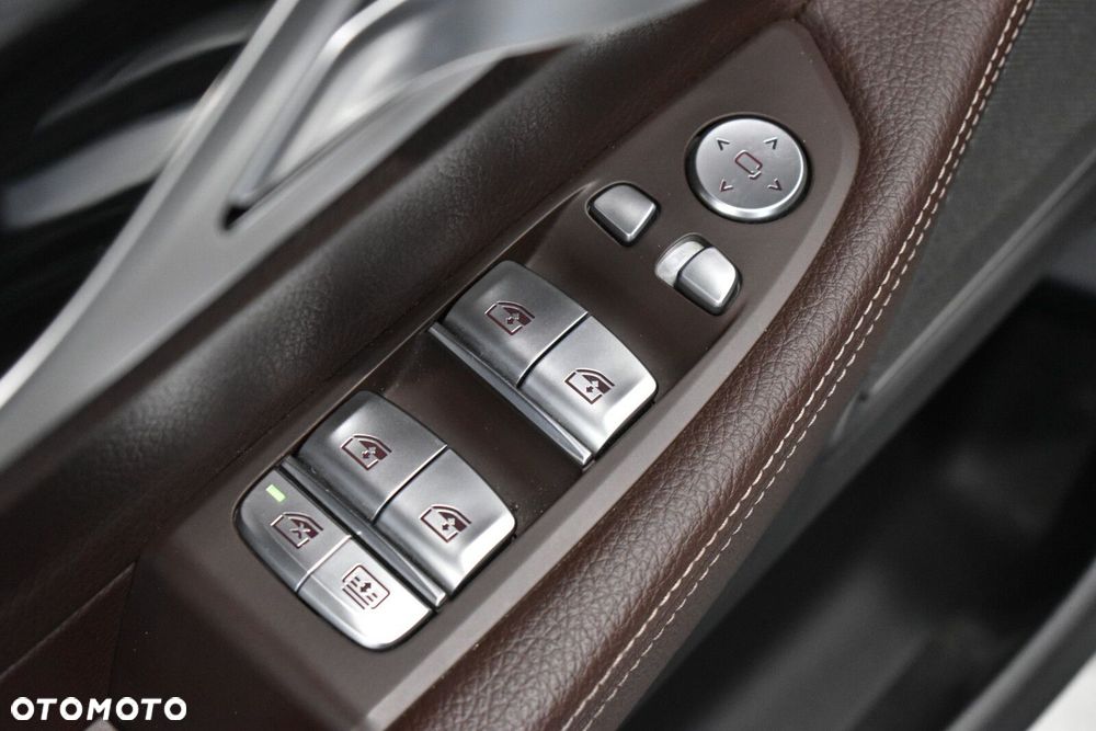 BMW Seria 7 - 9