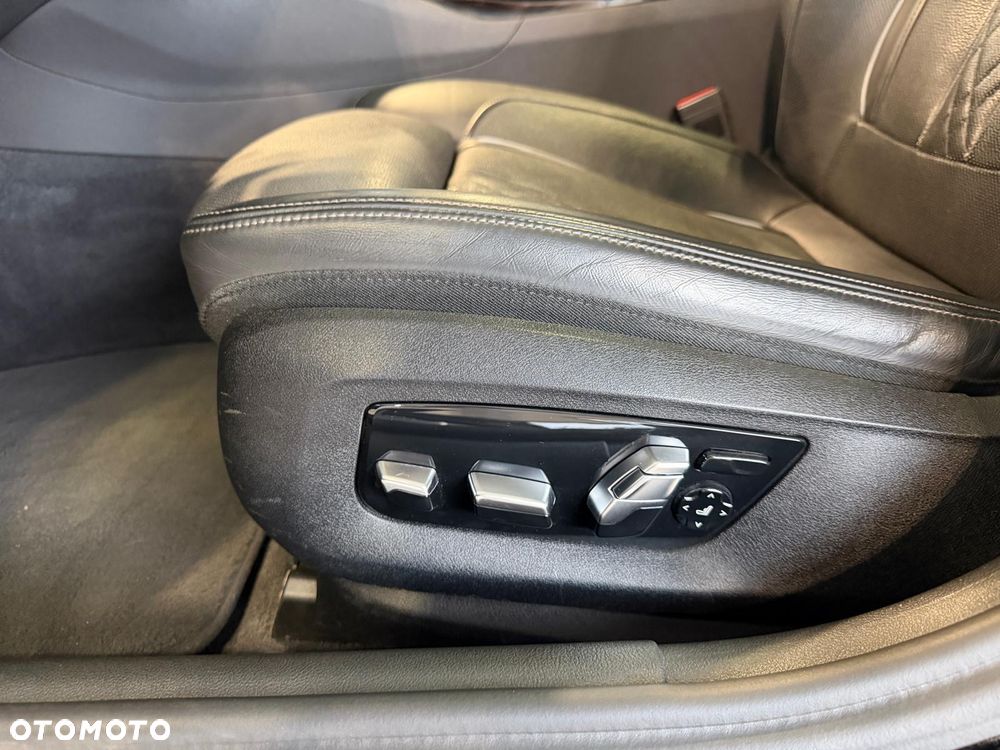 BMW Seria 5 520d xDrive Luxury Line - 14