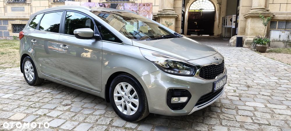 Kia Carens 1.7 CRDi L - 1